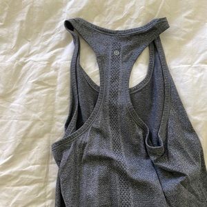 Size 6 Lululemon tank top